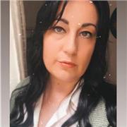 Insegnante di lingue impartisce lezioni di italiano,francese ed inglese